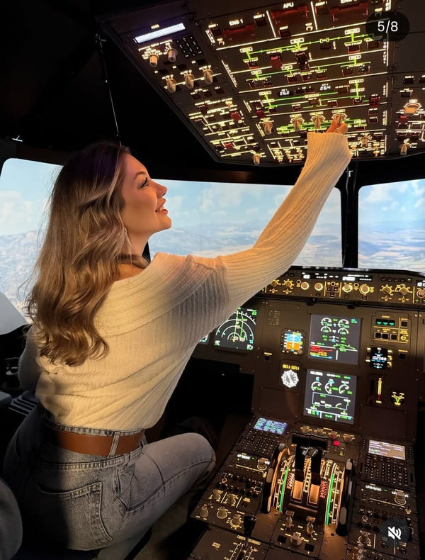 Extended Package – 2-Hour Flight (2 People)